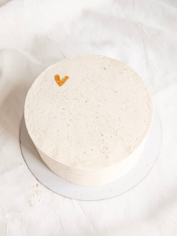 heart cake love cake gold splatter